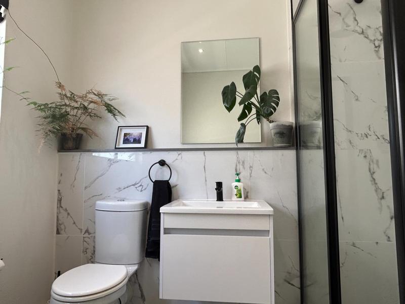 2 Bedroom Property for Sale in Sandown Western Cape